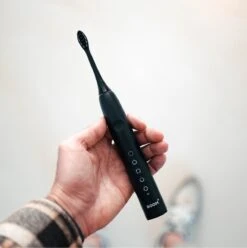 BOOMBRUSH Elektrische Tandenborstel - Zwart - 90 Dagen Batterij - Duurzaam 24 BOOMBRUSH Elektrische Tandenborstel - Zwart - 90 Dagen Batterij - Duurzaam -Mondelinge Benodigdheden Winkel 1196x1200 2