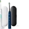 Philips 4500 Series HX6851/34 - Sonische Tandenborstel - Wit En Blauw 1 Philips 4500 Series HX6851/34 - Sonische Tandenborstel - Wit En Blauw -Mondelinge Benodigdheden Winkel 1200x1067 1