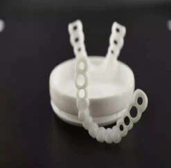 Kunstgebit - Facings - Witte Tanden - Kunst Tanden -Mondelinge Benodigdheden Winkel 1200x1179 5