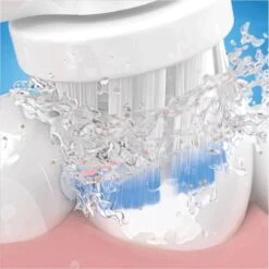 Oral B Oral-B Junior - Elektrische Tandenborstel - Wit -Mondelinge Benodigdheden Winkel 1200x1199 6