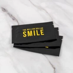 The Million Dollar Smile® - Teeth Whitening Strips - Crest Whitestrips -Tandenbleken - 28 Bleekstrips - 14 Behandelingen - Professionele Tandenbleek Strips - Tandenblekers - Wittere Tanden - Zonder Peroxide - Tanden Bleken - -Mondelinge Benodigdheden Winkel 1200x1200 1095