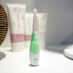 Luvion 250S - Sonische Elektrische Tandenborstel Voor Baby En Peuter - 0 T/m 4 Jaar - Met Timer 14 Luvion 250S - Sonische Elektrische Tandenborstel Voor Baby En Peuter - 0 T/m 4 Jaar - Met Timer -Mondelinge Benodigdheden Winkel 1200x1200 11