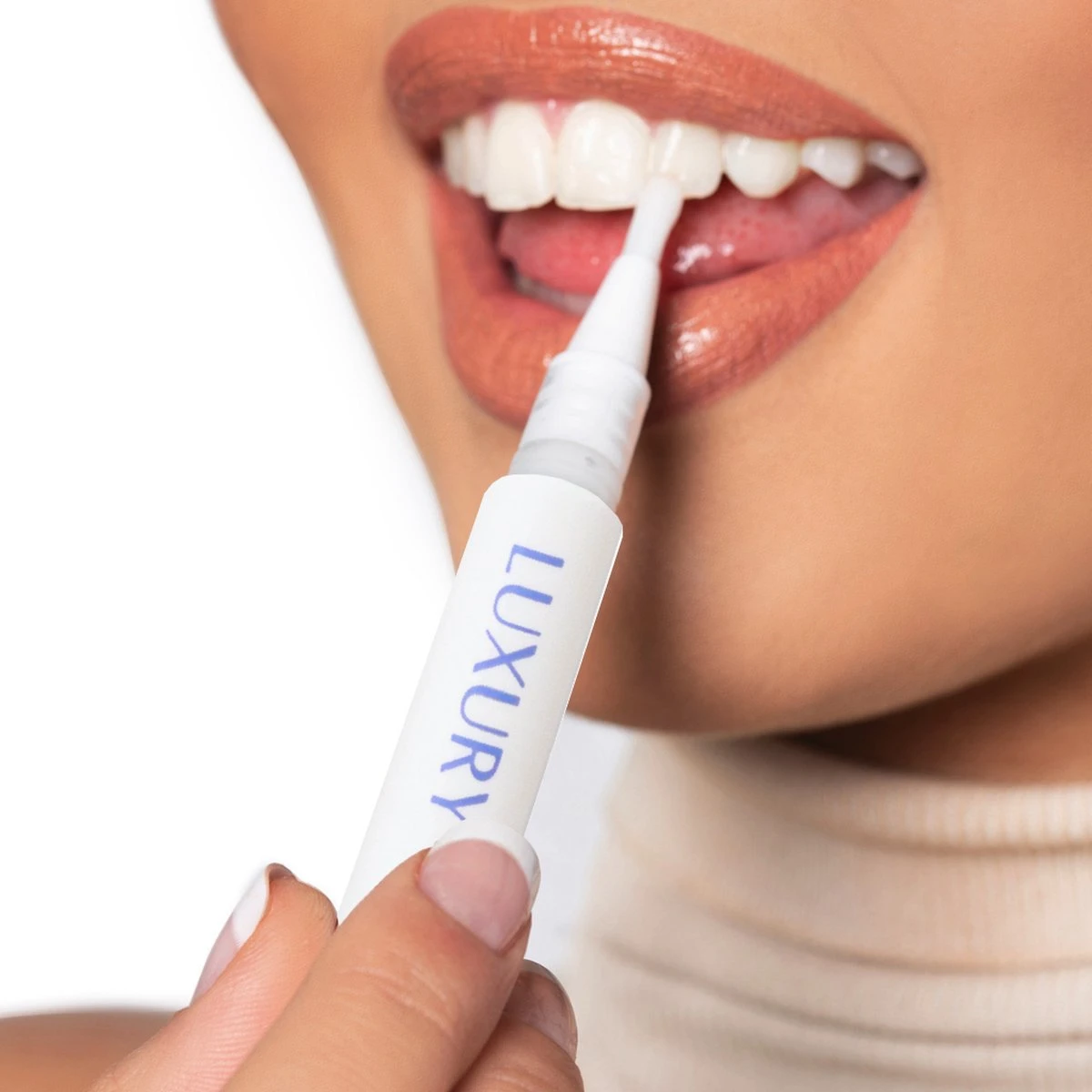Luxury White- Whitening Pen -Thuis Tanden Bleken - 100% Veilig - Geen Peroxide 5 Luxury White- Whitening Pen -Thuis Tanden Bleken - 100% Veilig - Geen Peroxide - Afbeelding 3