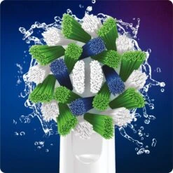 Oral B Oral-B CrossAction Opzetborstel Met CleanMaximiser-technologie, Verpakking Van 9 Stuks 14 Oral B Oral-B CrossAction Opzetborstel Met CleanMaximiser-technologie, Verpakking Van 9 Stuks -Mondelinge Benodigdheden Winkel 1200x1200 717